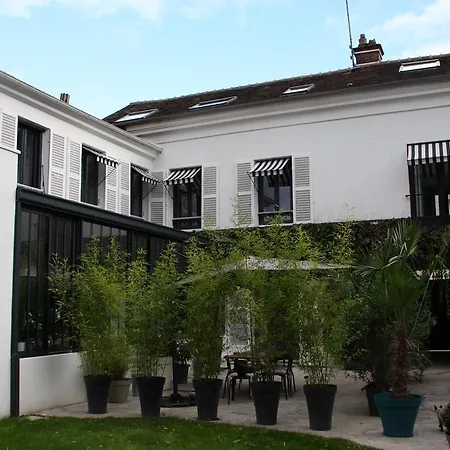 Le Clos Saint Honore Casa de hóspedes 3*