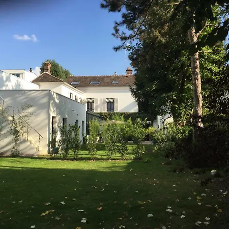 Casa de hóspedes Le Clos Saint Honore Fontainebleau