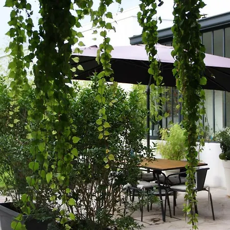 Guest house Le Clos Saint Honore 3*