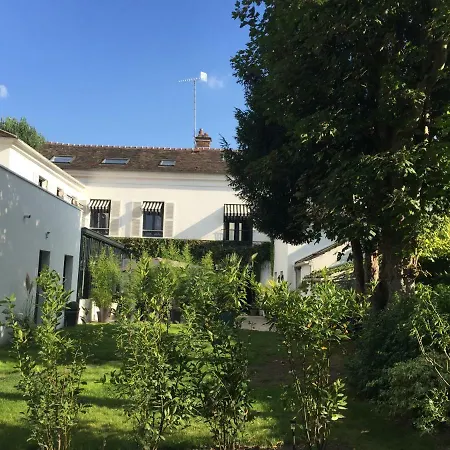 Le Clos Saint Honore Guest house Fontainebleau