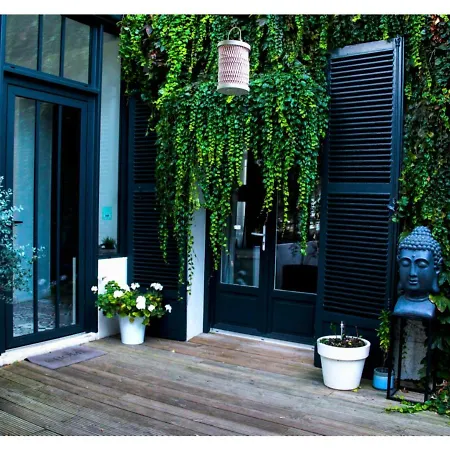 Le Clos Saint Honore Guest house